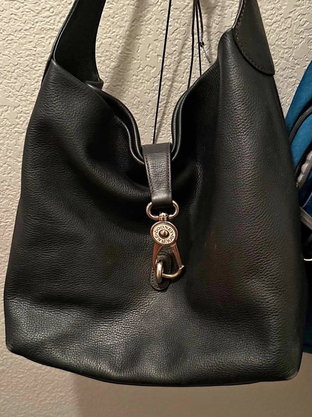 Dooney & Bourke Black Leather Shoulder Bag with Branded Hardware